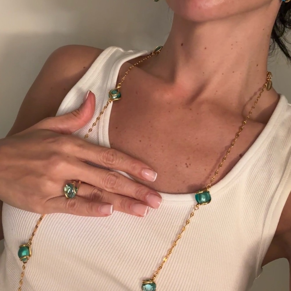 Elegant Gold and Green Necklace and Ring Set